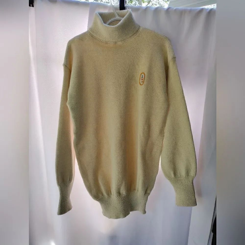 Rare Pusser's West Indies wool sweater